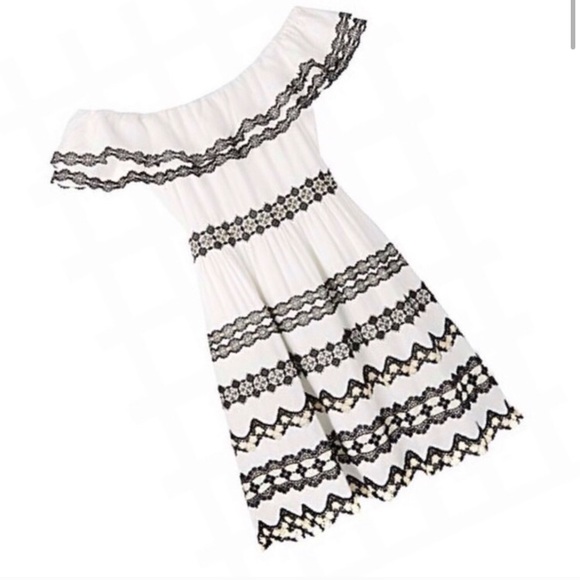 NWT alice + olivia ✦ Rozzi Off Shoulder Dress ✦ - Picture 5 of 8